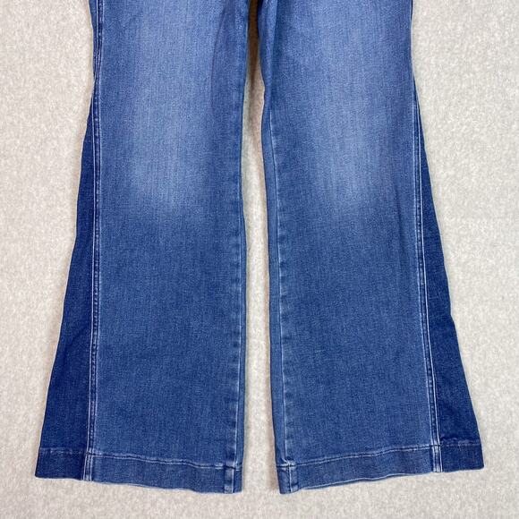 SPANX Mixed 2 Tone Wash ‘70s Style High Rise Flare Pull On Jeans Size XL - Picture 3 of 8